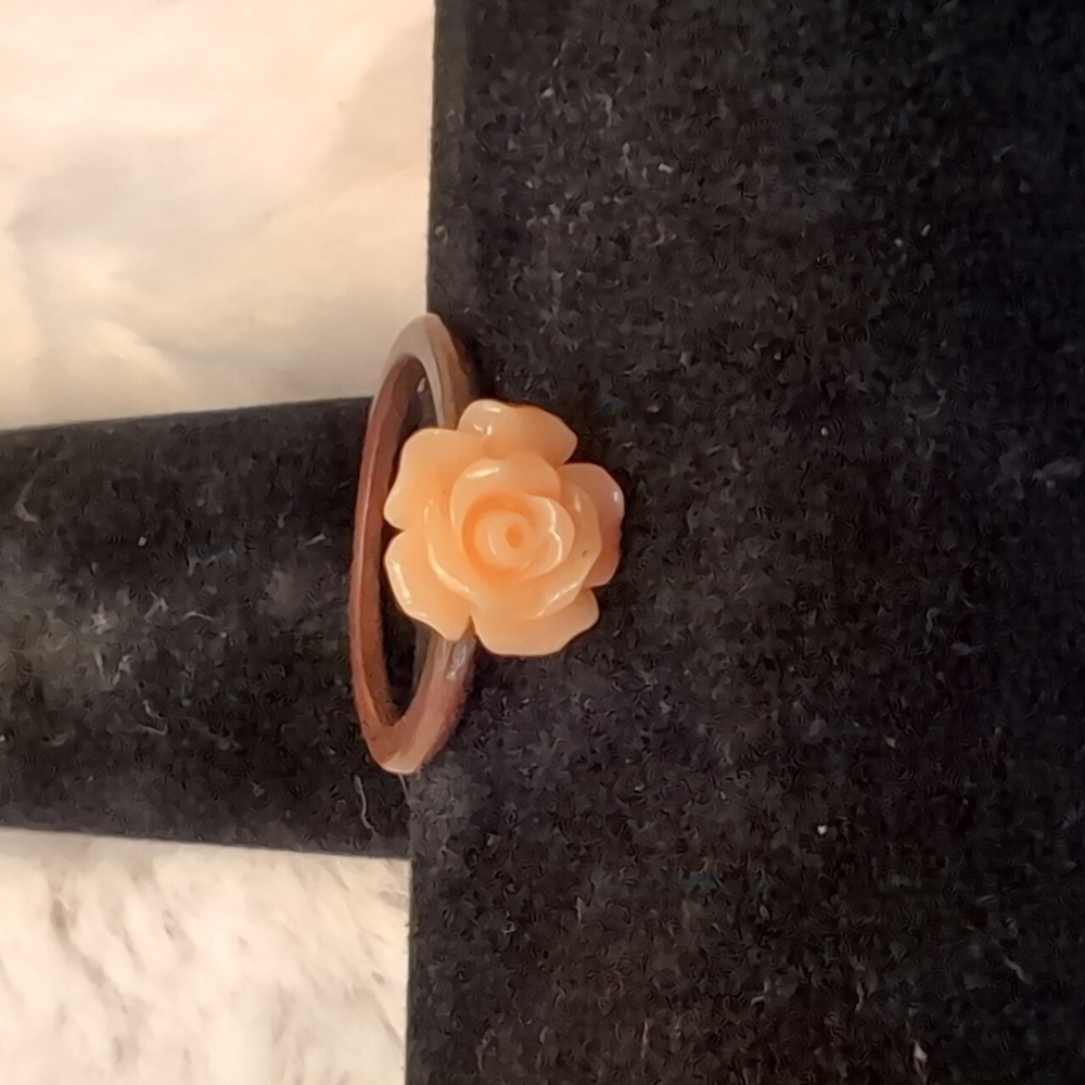 💵2/$10Bundle and Save💵 Copper Ring With Peach Flower Focus